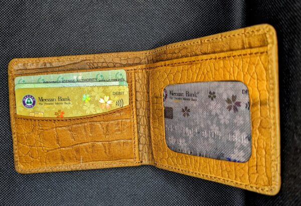 Genuine Crocodile Leather Men's Wallet , Bi-Fold - Image 4