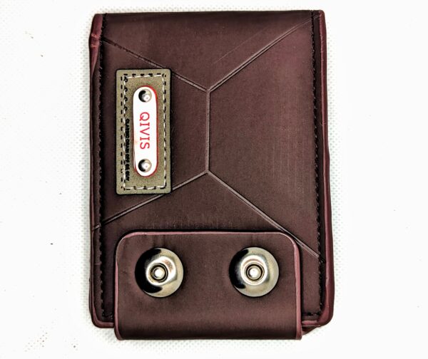 Quivis Stylish Men's Wallet - Image 2